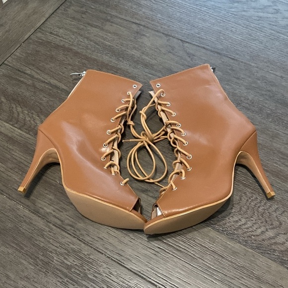 NWT BURJU Sofiya Nude Open Toe Lace Up Ankle Boots | Size 9.5 - Picture 4 of 9